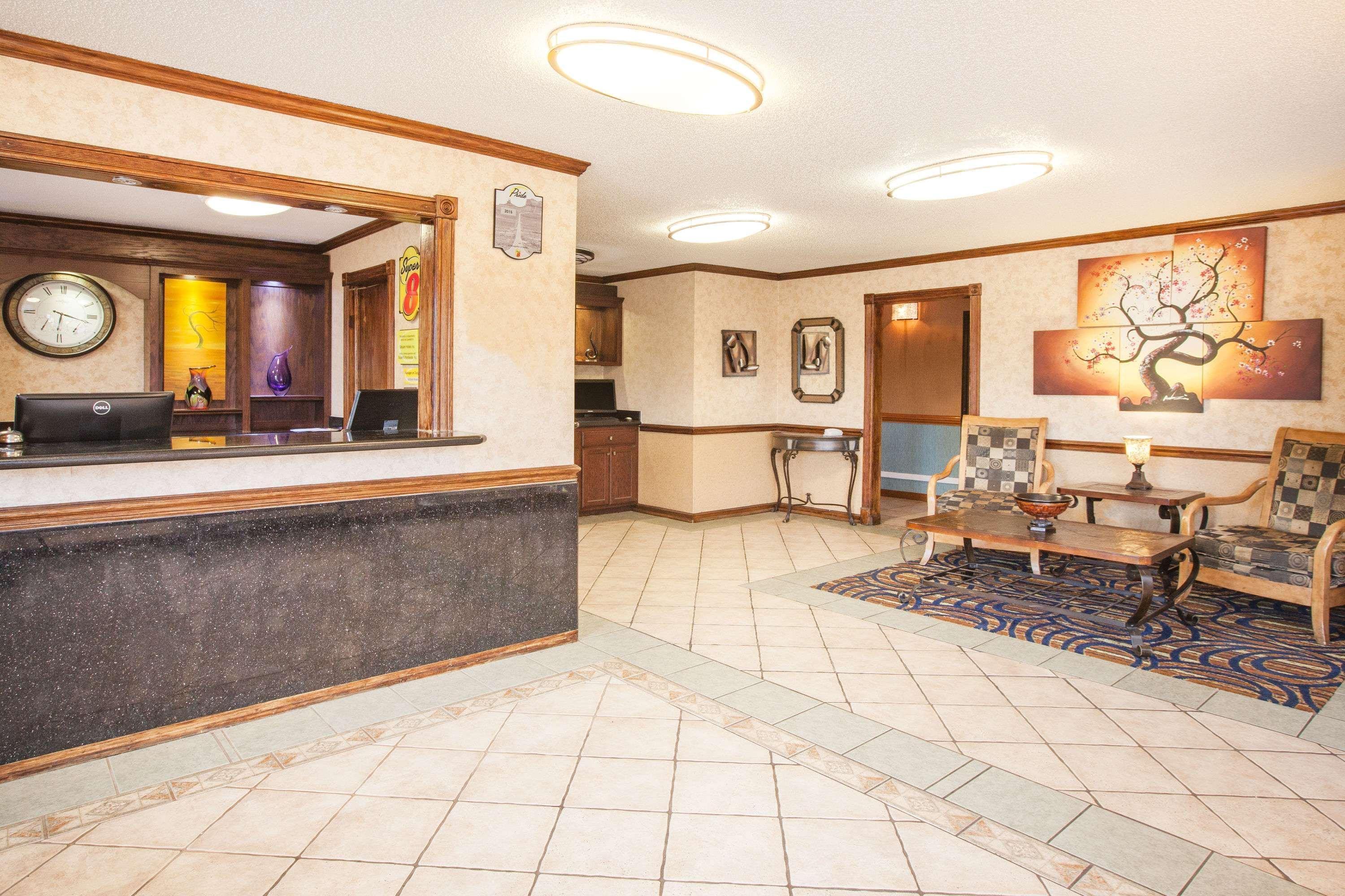 Super 8 By Wyndham Buren/ft. Smith Area Motel Van Buren